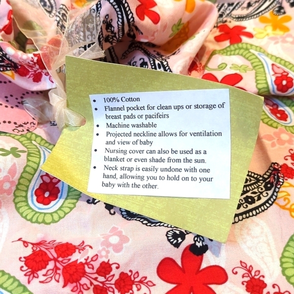 Nursing cover NWT - Picture 1 of 3